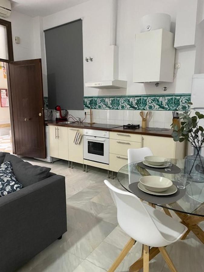 Holidays2Malaga Jinetes Junto Casco Historico & Parking Appartamento Esterno foto